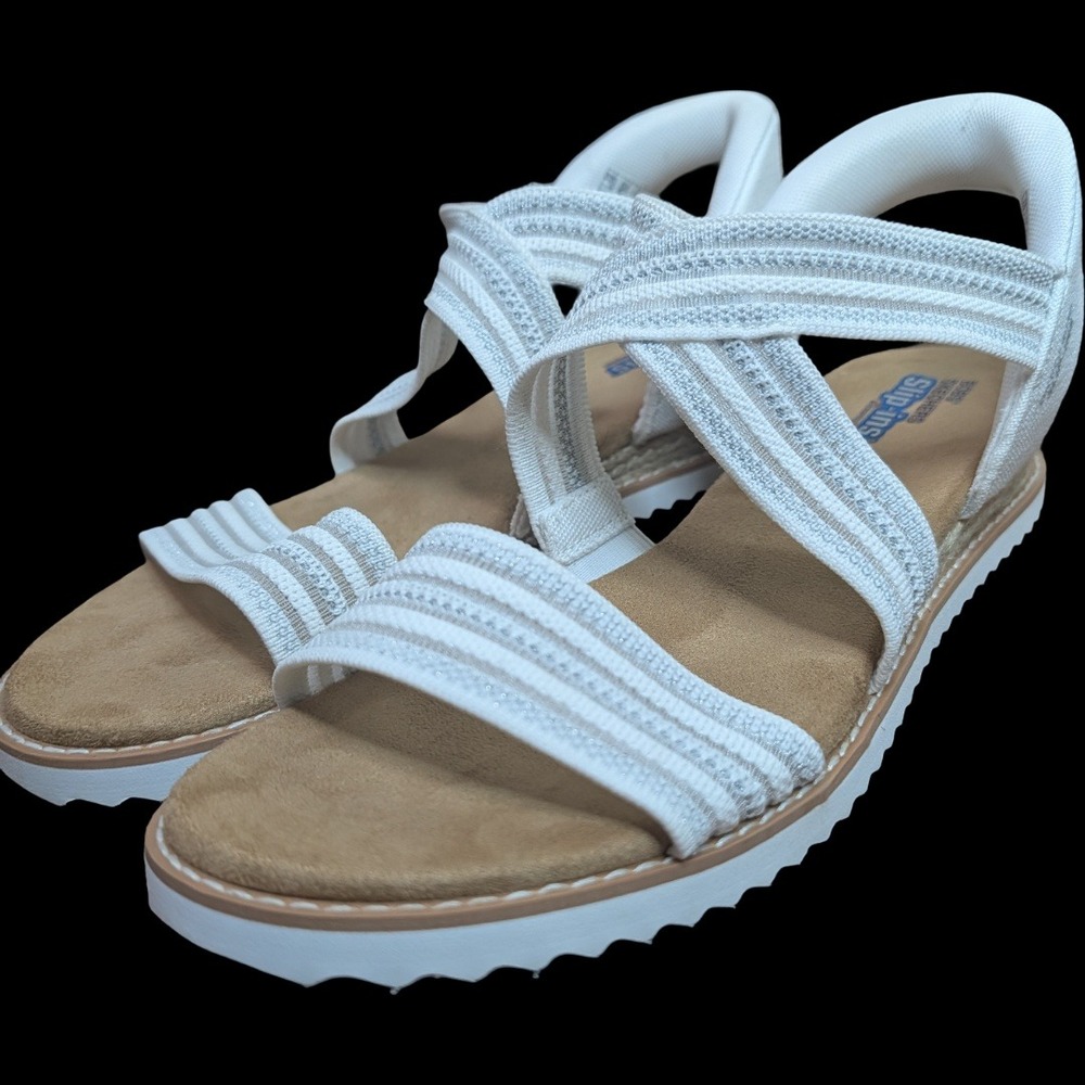 Skechers BOBS Desert Kiss Crossband Sandals Womens 10 White Slip-ins Comfort